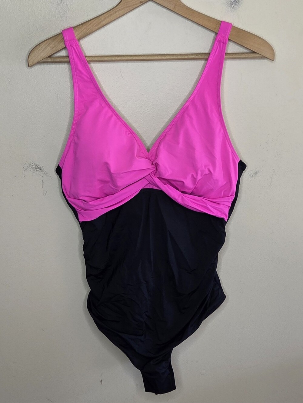 Holipick Bright Pink & Black Colorblock Tummy Control Twist Front Swimsuit Large